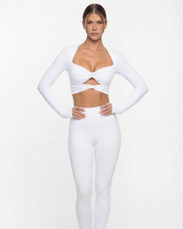 Double Twist Non-slip Shockproof Yoga Long Sleeve Training Set