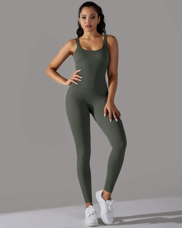Seamless Ribbed Solid Collar Skinny Jumpsuit
